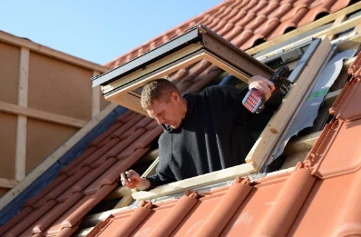 Pose de fenêtres de toit Velux à Geville